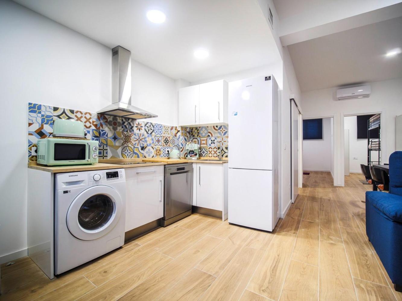 Apartamento Disfrutones บาเลนเซีย ภายนอก รูปภาพ
