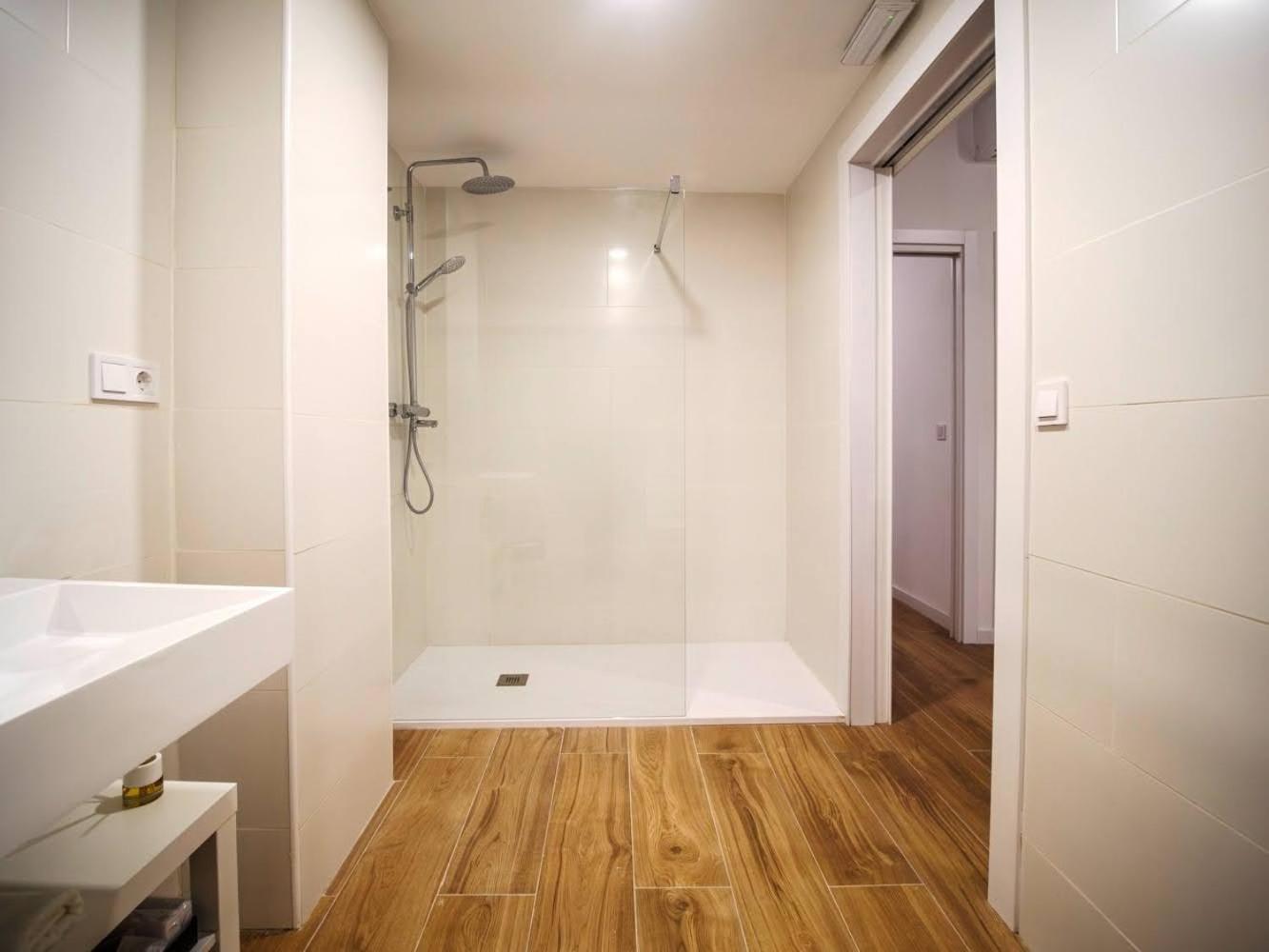 Apartamento Disfrutones บาเลนเซีย ภายนอก รูปภาพ